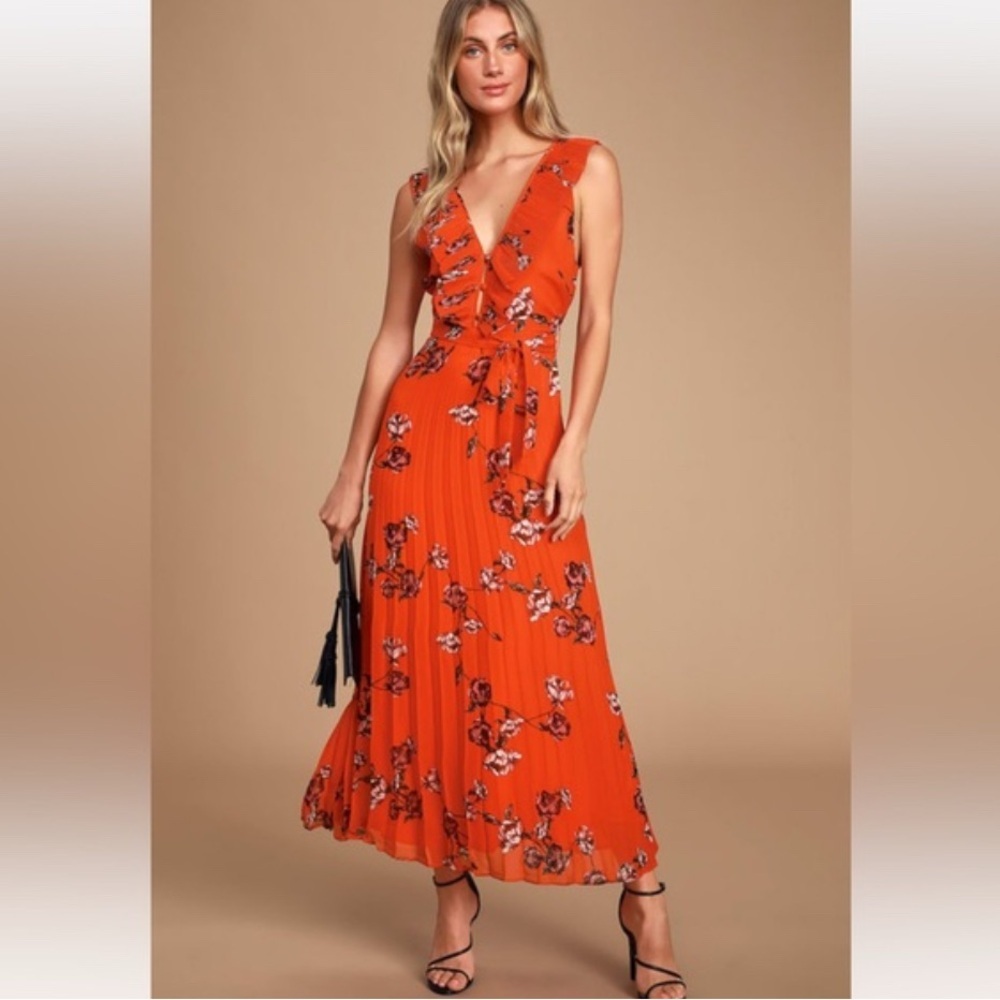 Lulu's Orange floral print pleated chiffon Sundress Maxi with V-Neck XS